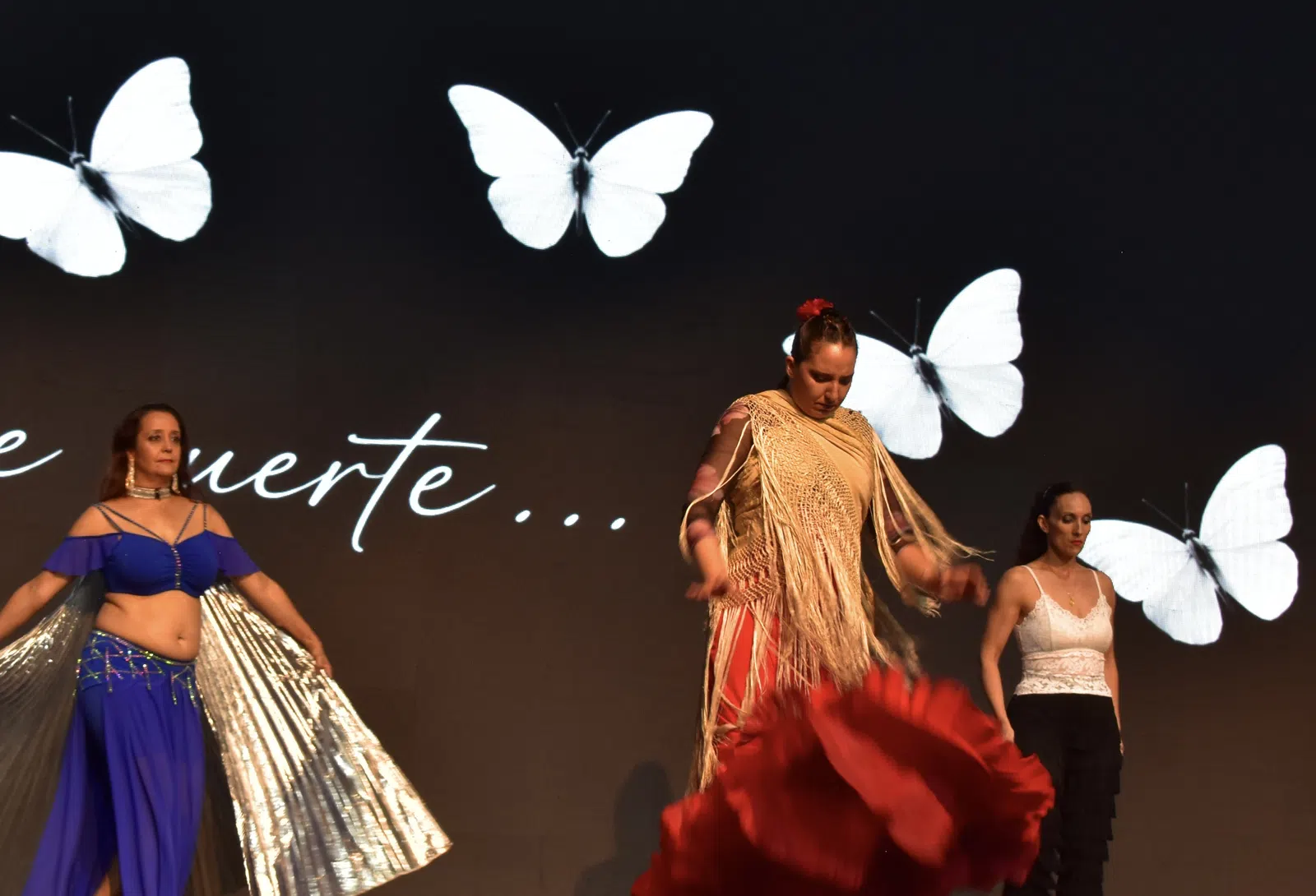 Fusión de danza española y urbana durante el Festival de Danza