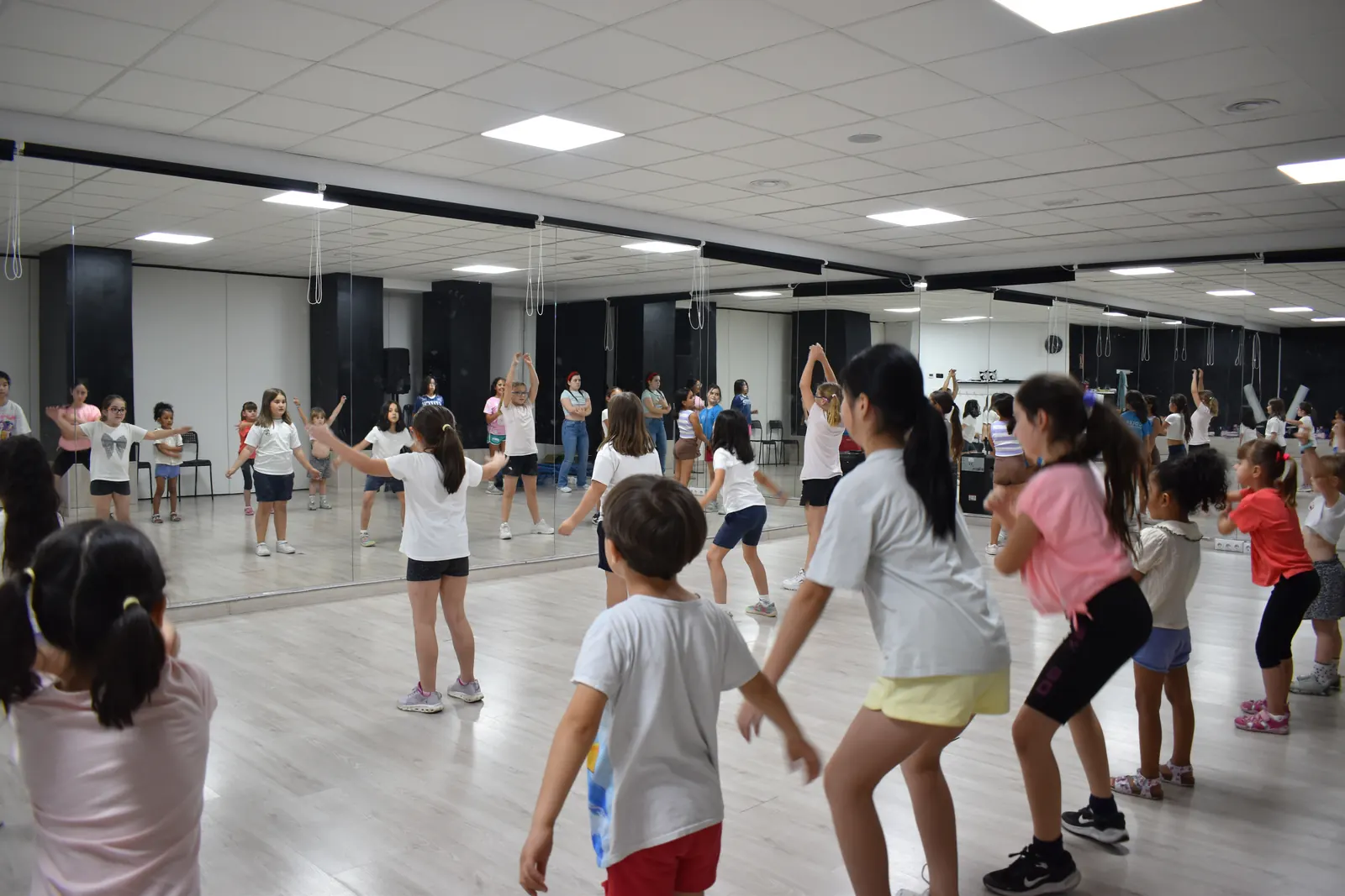 Siete Notas Leganés: danza, música, gym, senior, flamenco y eventos