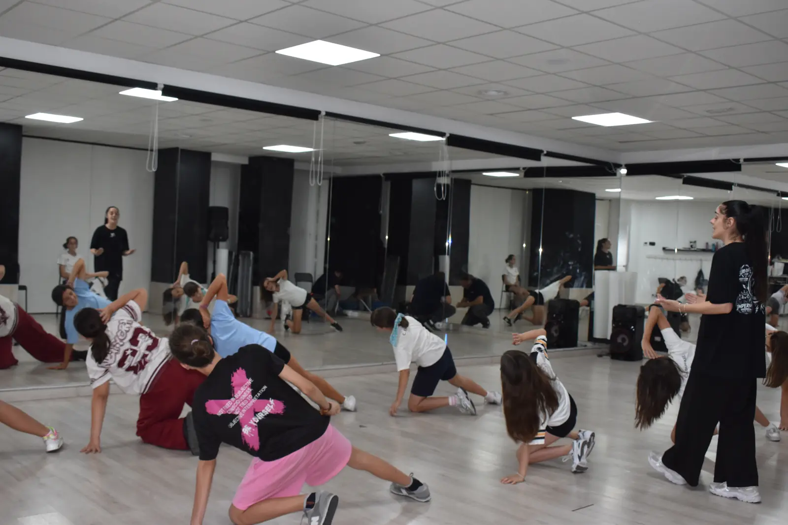 Clase de danza urbana en Siete Notas Leganés - 2