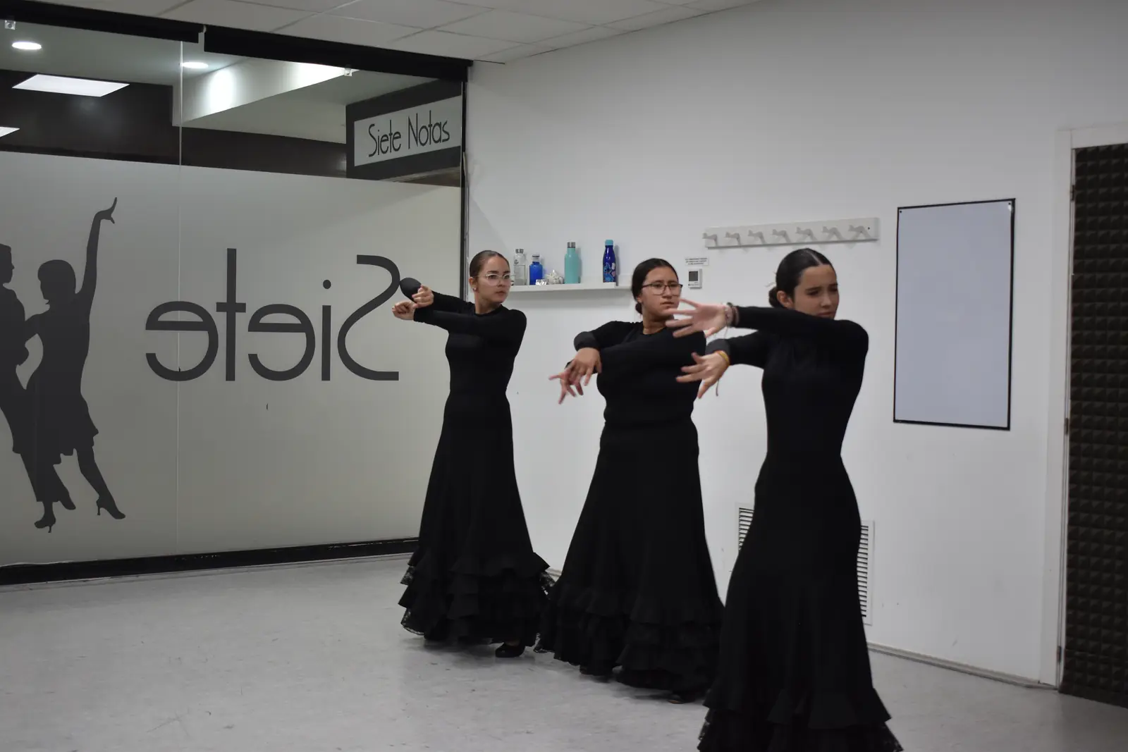 Flamenco y danza española en Siete Notas Leganés - 3