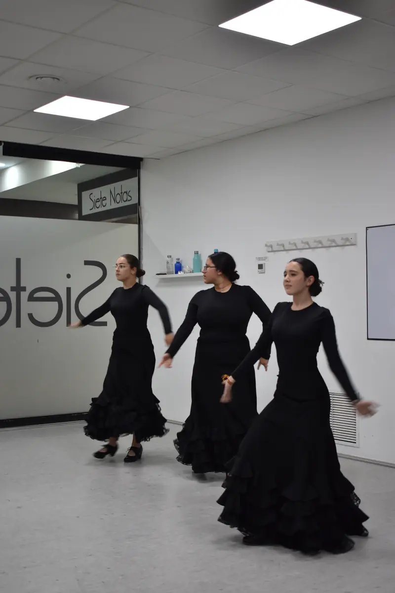 Flamenco y danza española en Siete Notas Leganés - 4