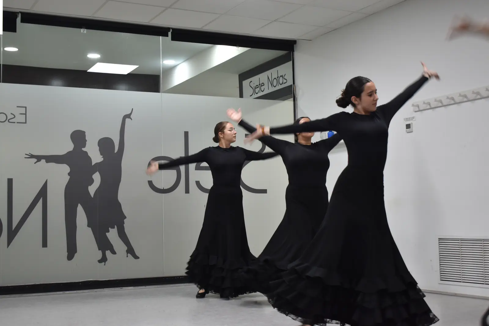 Flamenco y danza española en Siete Notas Leganés - 6